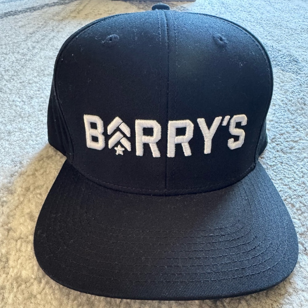 Barry’s flat brim hat - NEW